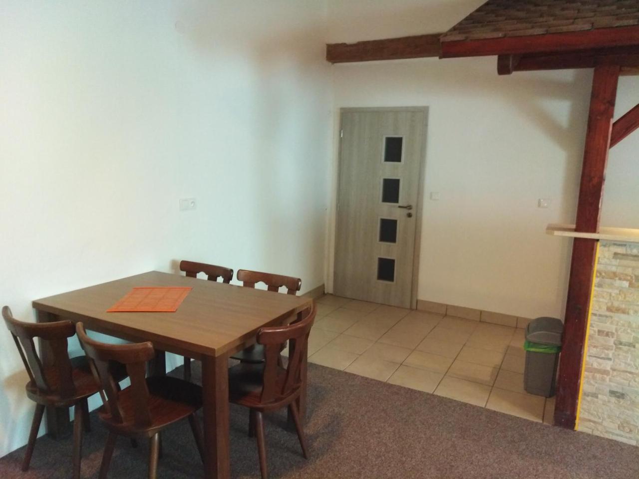 Hostinec Peterka Šumperk Εξωτερικό φωτογραφία